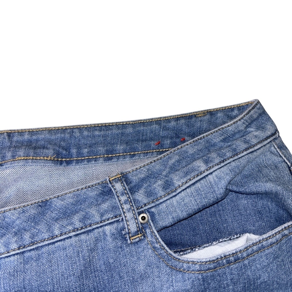 Vintage Y2K Fashion Bug Women's Plus Size 24W Light Wash Straight Leg DenimJean - Picture 6 of 9
